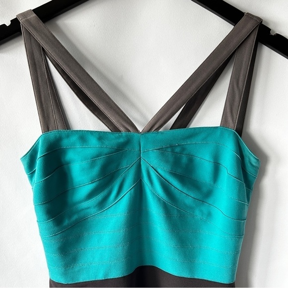 BCBGeneration Women's Color Block Strap Sleeveless Mini Dress Size 2 - Picture 2 of 10